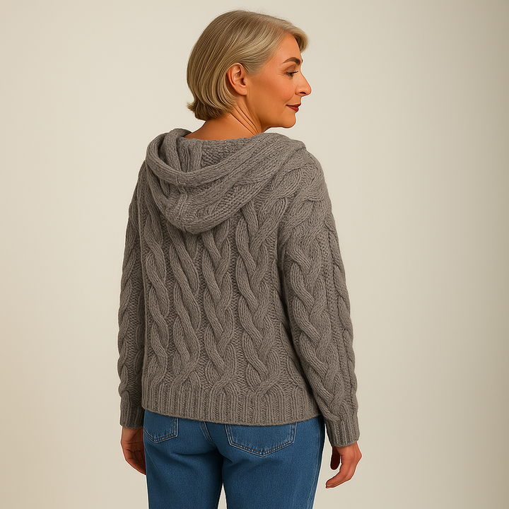 Laera & Cole – Cozy and Stylish Knit Hoodie