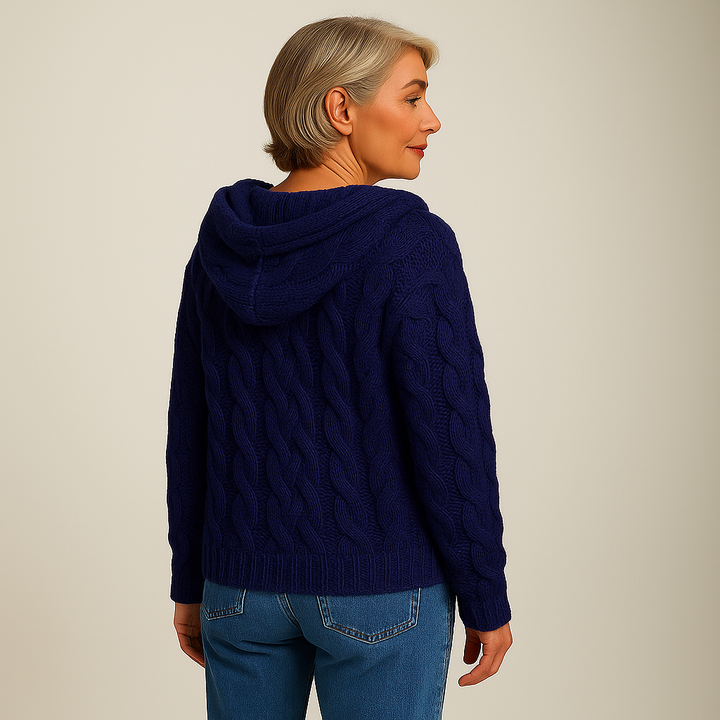 Laera & Cole – Cozy and Stylish Knit Hoodie