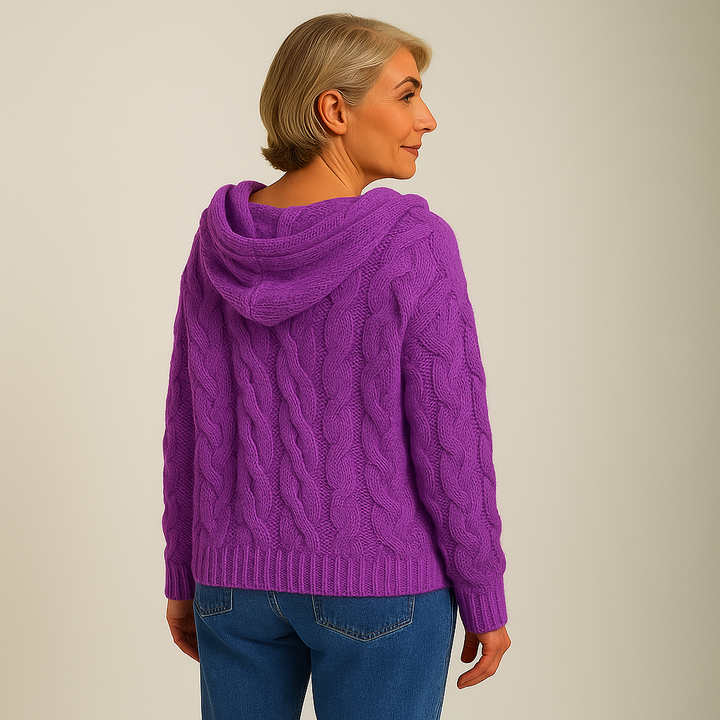 Laera & Cole – Cozy and Stylish Knit Hoodie